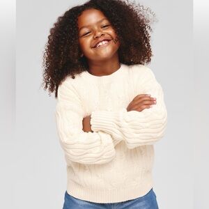 EUC GAP cable knit sweater